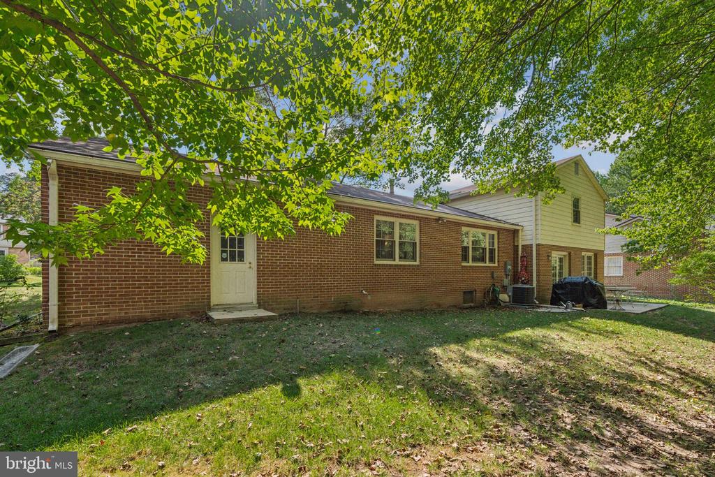 6610 SADDLEHORN COURT