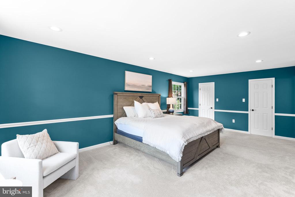 9106 ROTHERY COURT