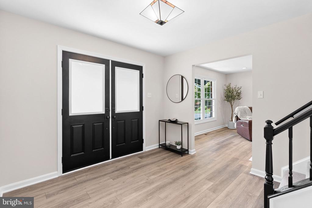 9106 ROTHERY COURT