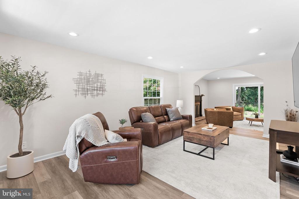 9106 ROTHERY COURT