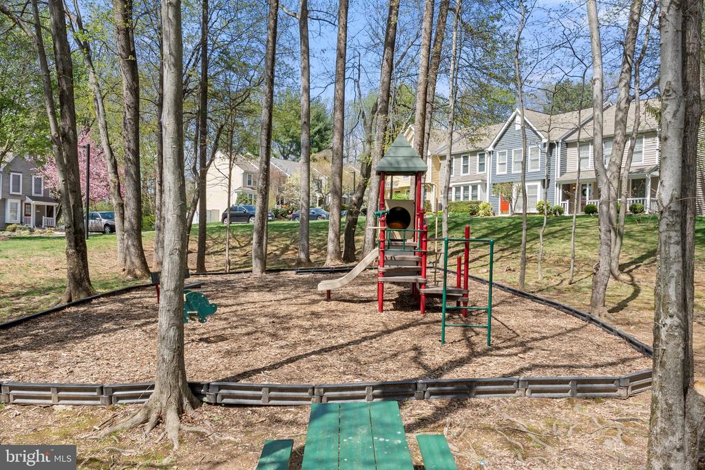 1568 POPLAR GROVE DRIVE