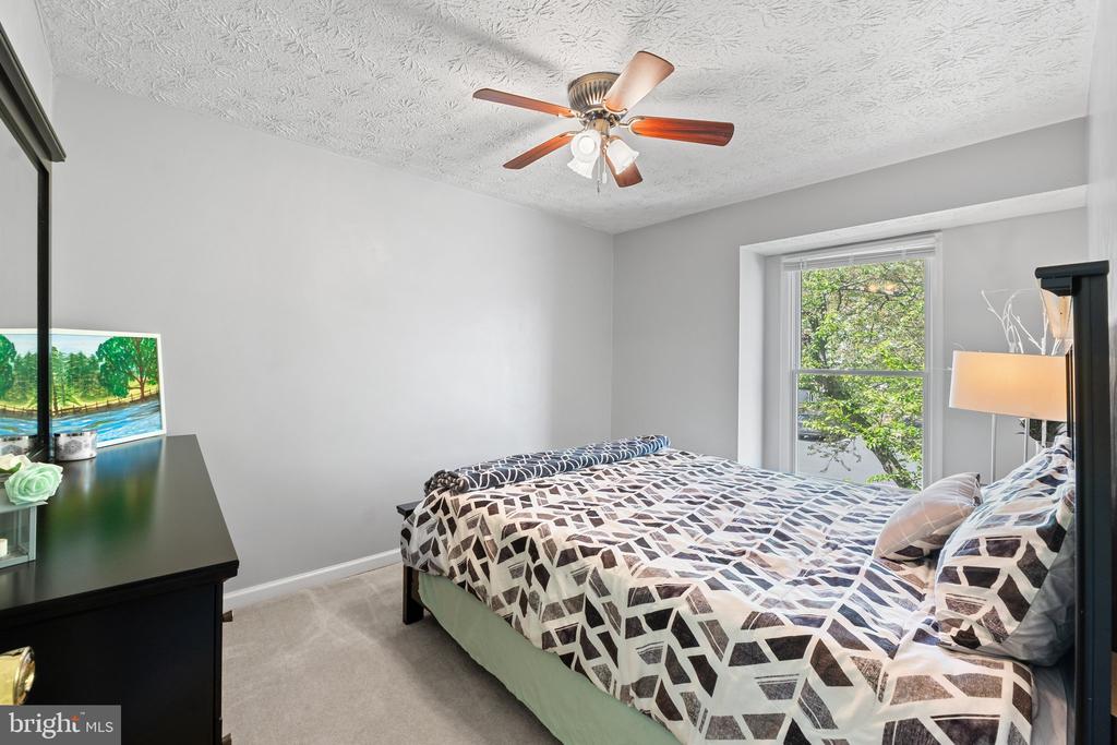 1568 POPLAR GROVE DRIVE