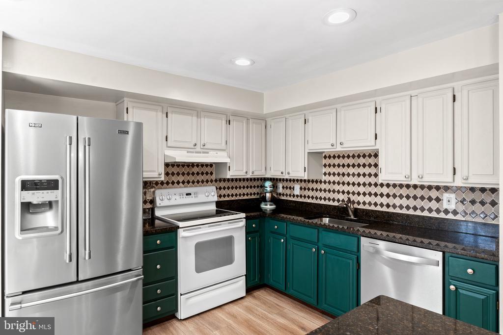1568 POPLAR GROVE DRIVE
