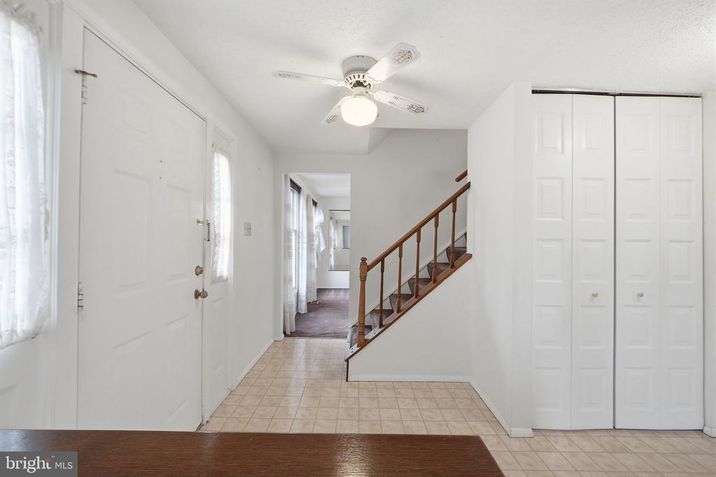 10302 STEAMBOAT LANDING LANE