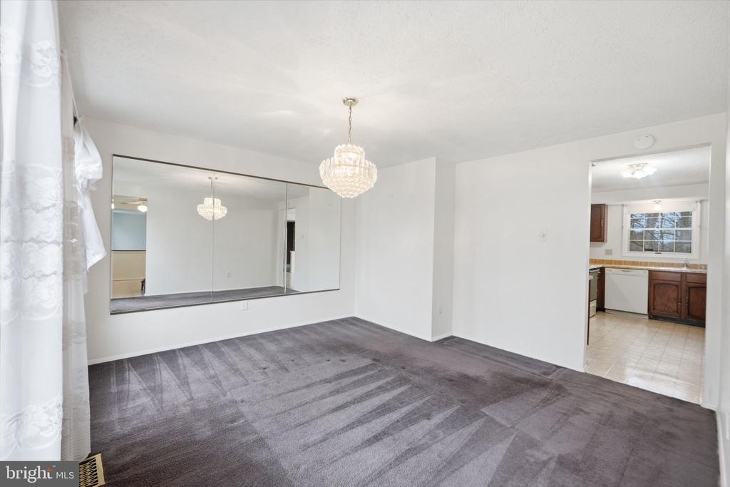 10302 STEAMBOAT LANDING LANE