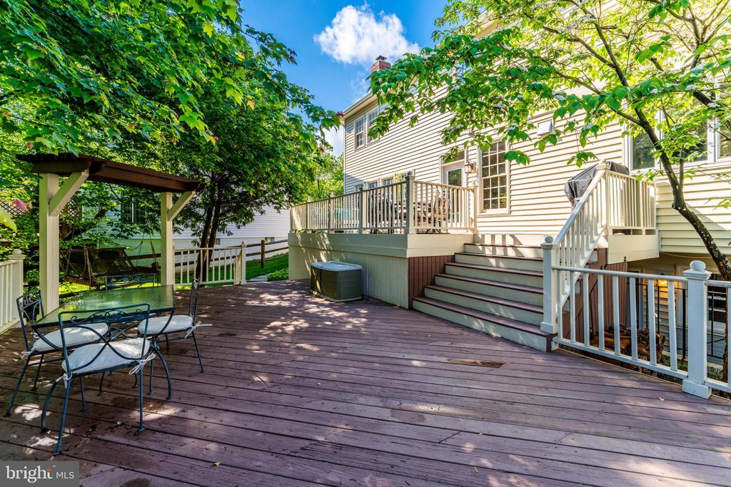 47024 BERWICK COURT