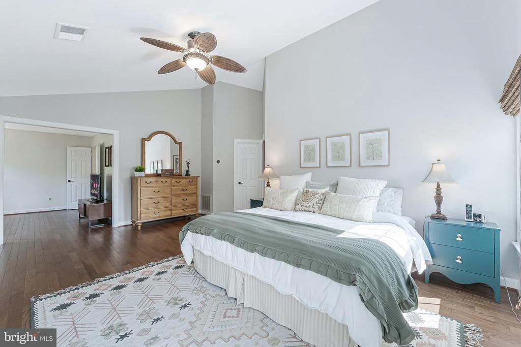 47024 BERWICK COURT