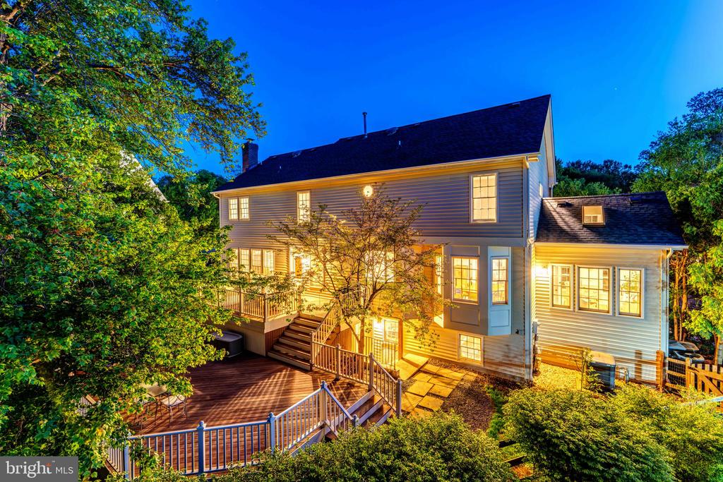 47024 BERWICK COURT