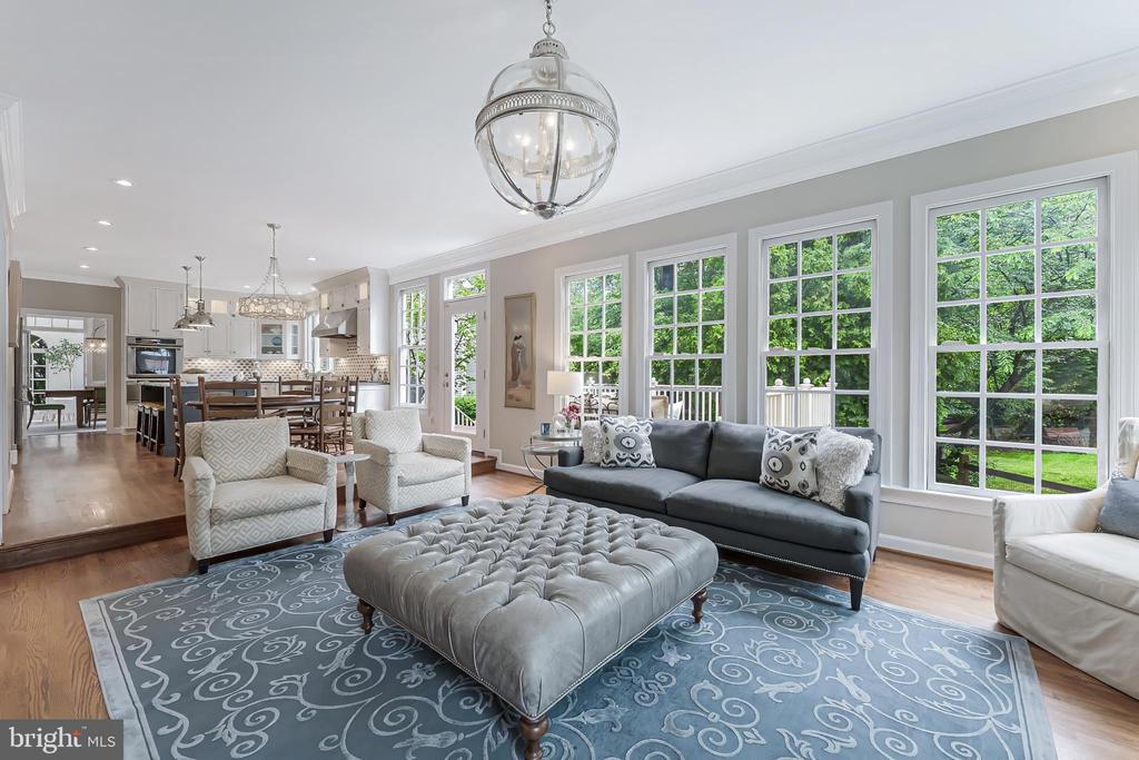 47024 BERWICK COURT