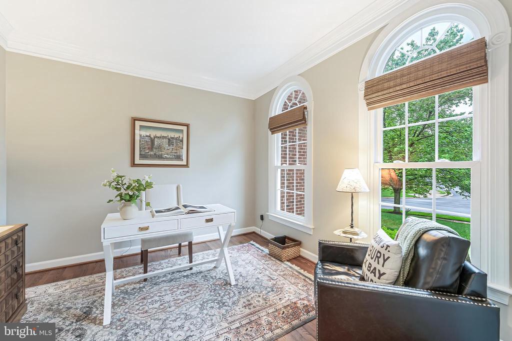 47024 BERWICK COURT
