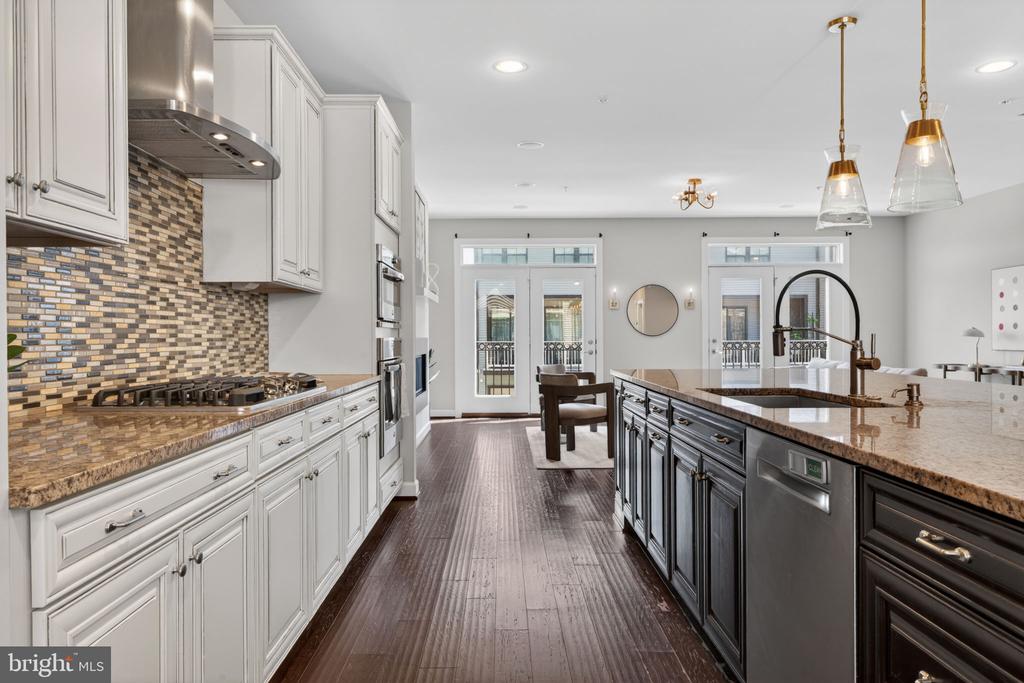 43388 WHITEHEAD TERRACE