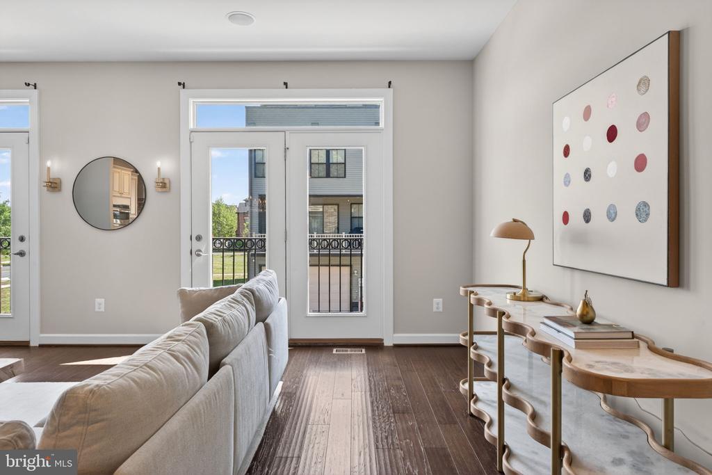 43388 WHITEHEAD TERRACE
