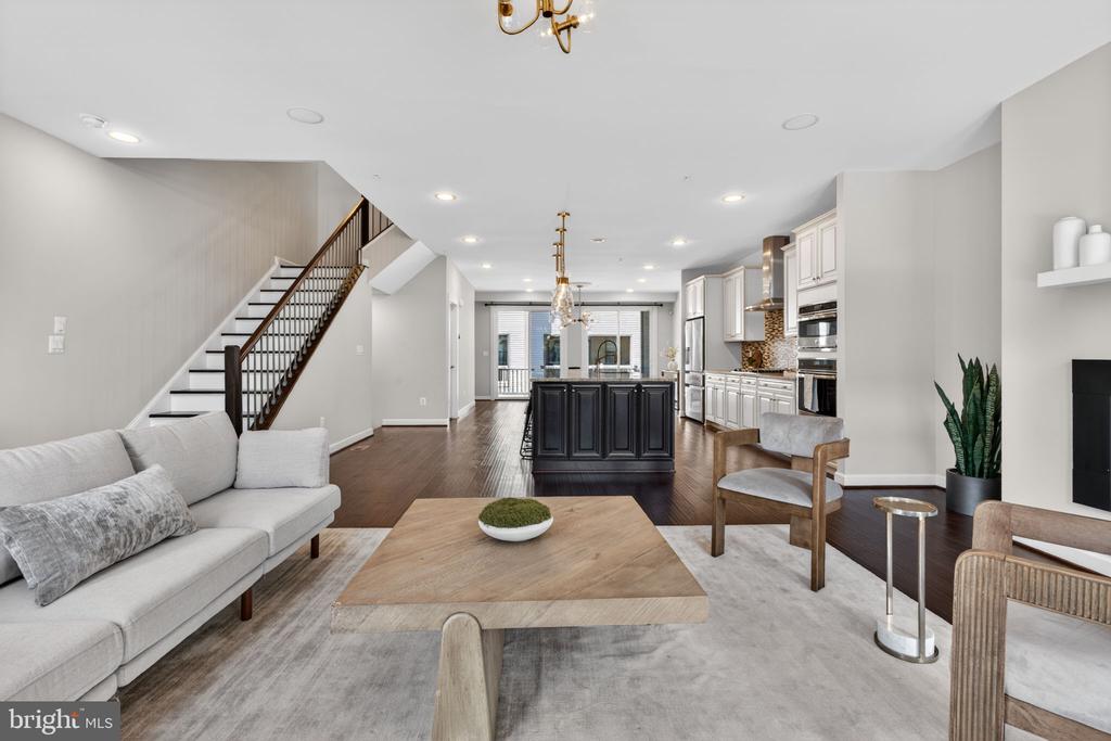 43388 WHITEHEAD TERRACE