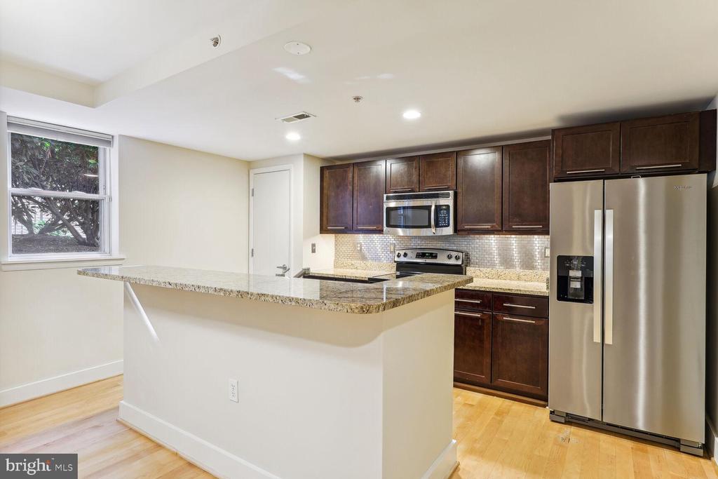 149 W STREET NW Unit: 15