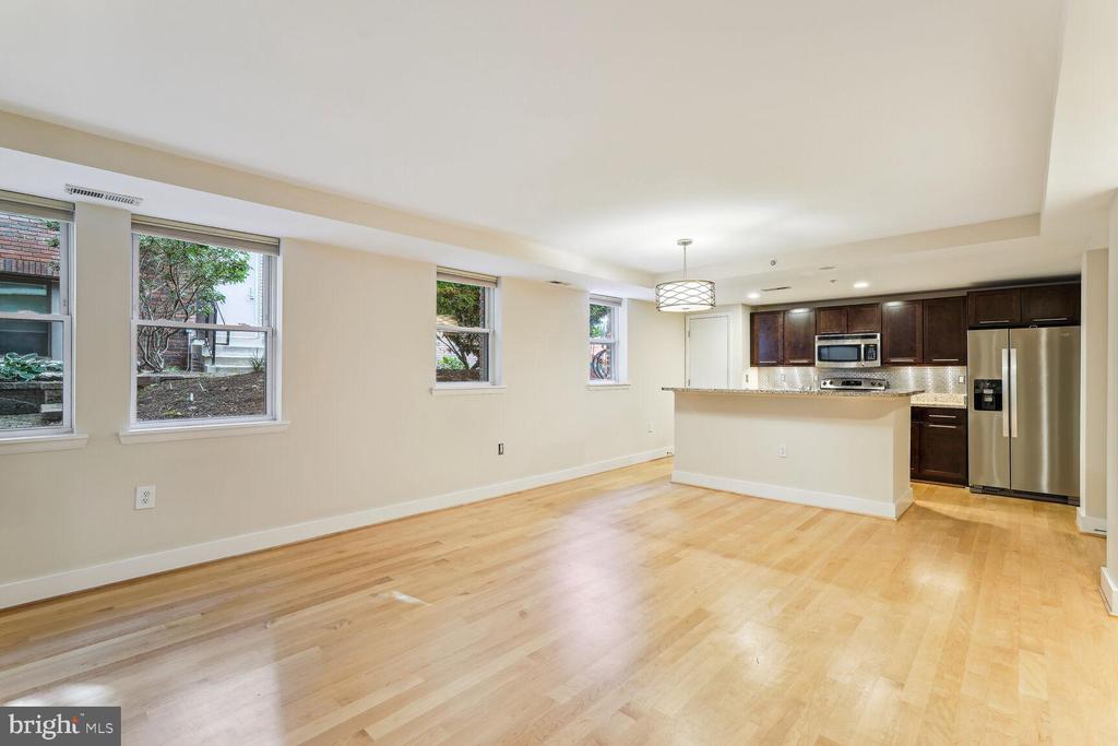 149 W STREET NW Unit: 15