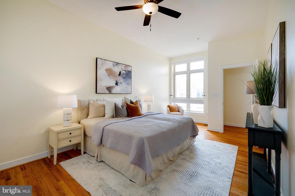 2363 CHAMPLAIN STREET NW Unit: 20