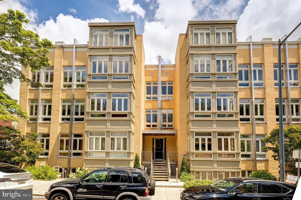 2363 CHAMPLAIN STREET NW Unit: 20