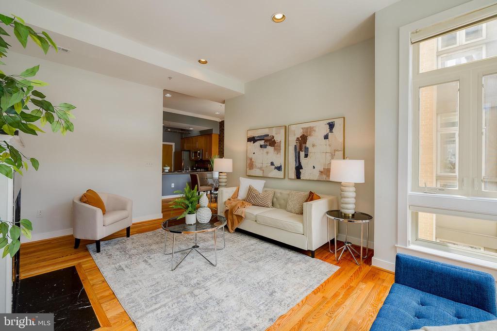 2363 CHAMPLAIN STREET NW Unit: 20