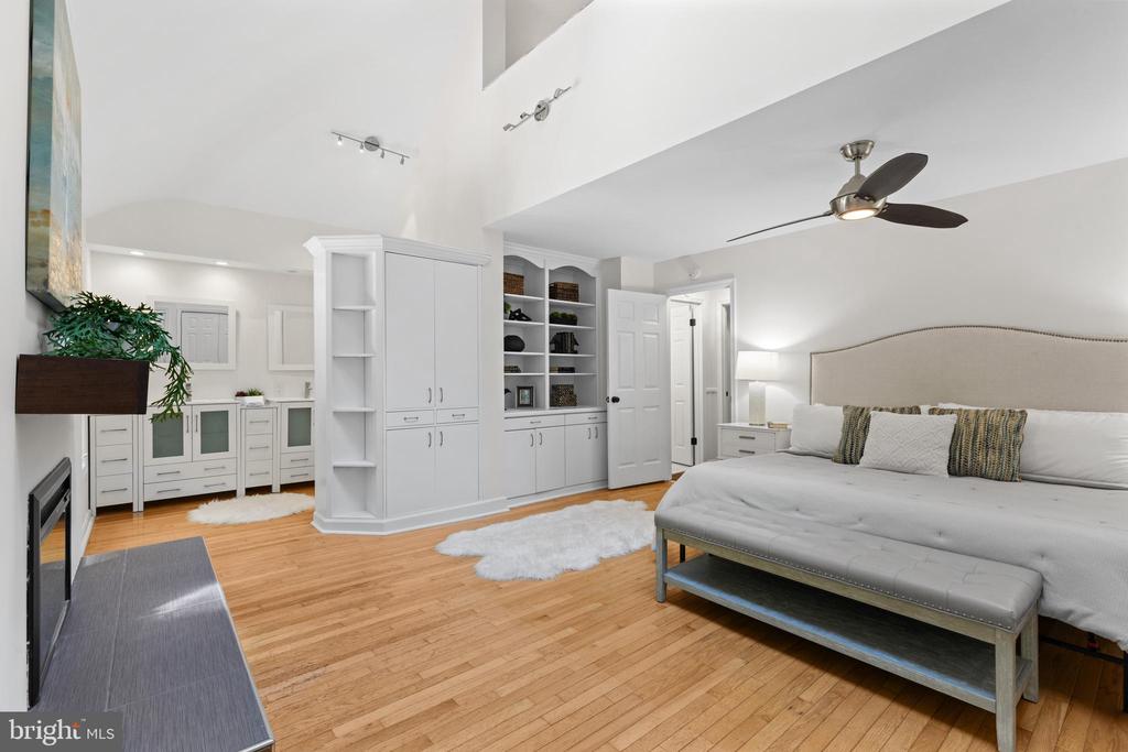 1698 BRICKHOUSE BAR COURT
