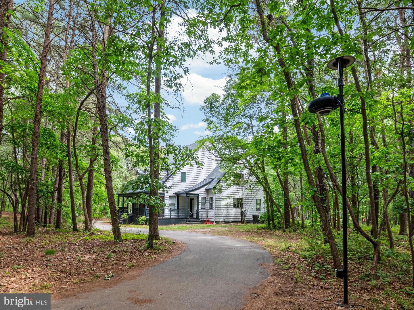 361 North Shore Rd