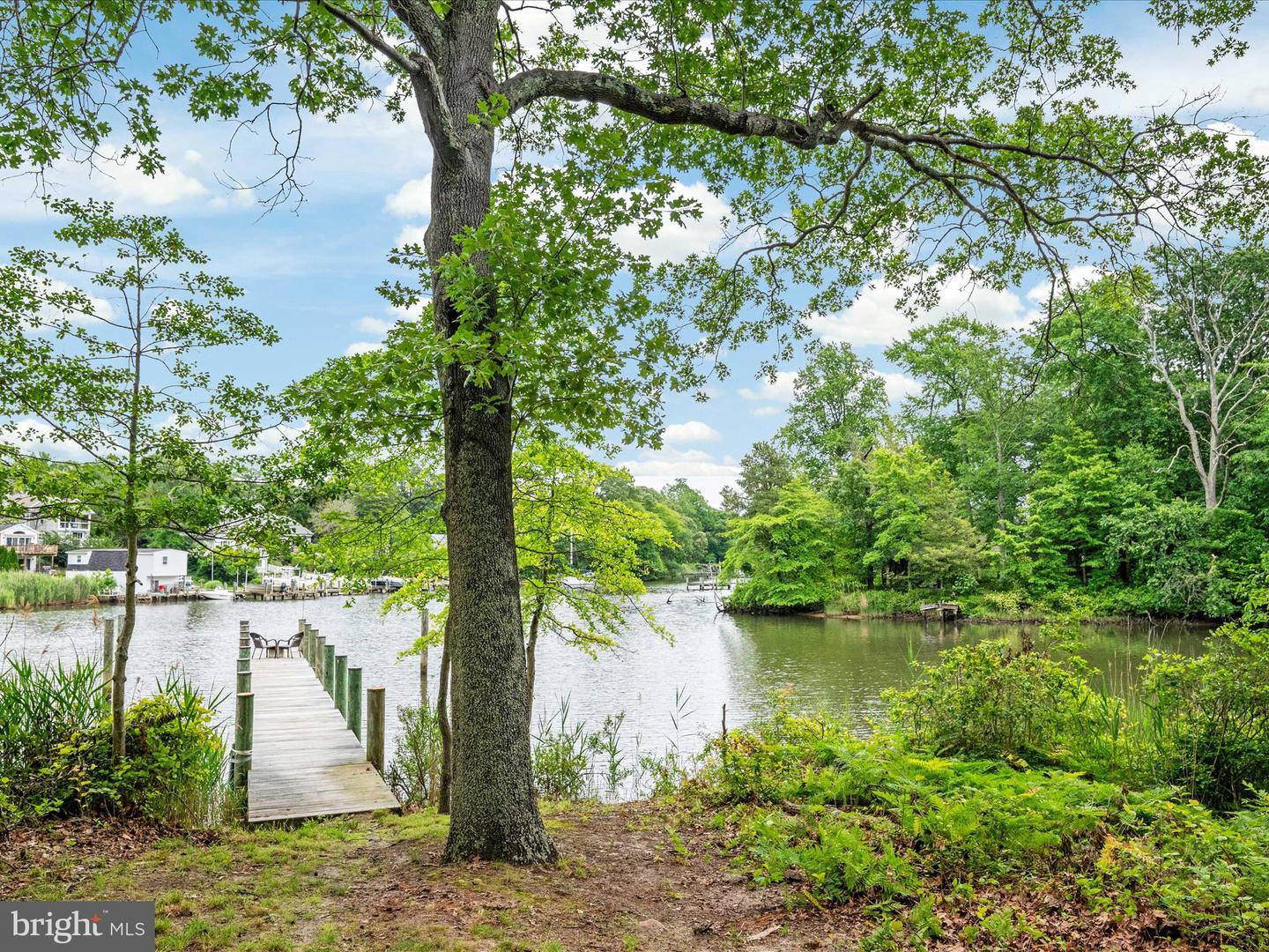 361 North Shore Rd