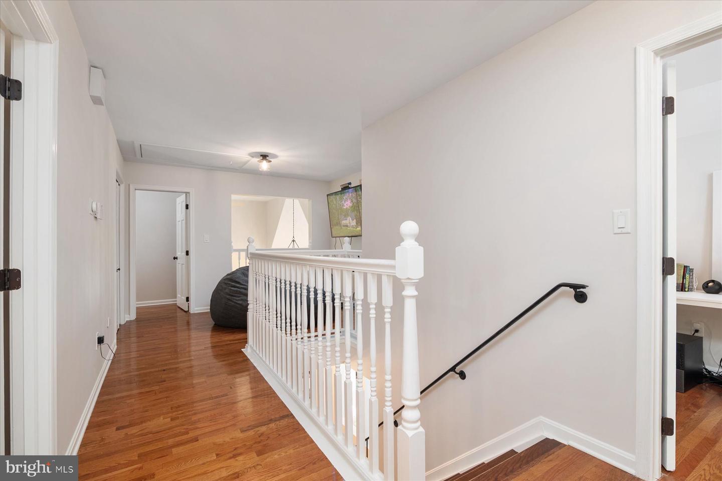 361 North Shore Rd