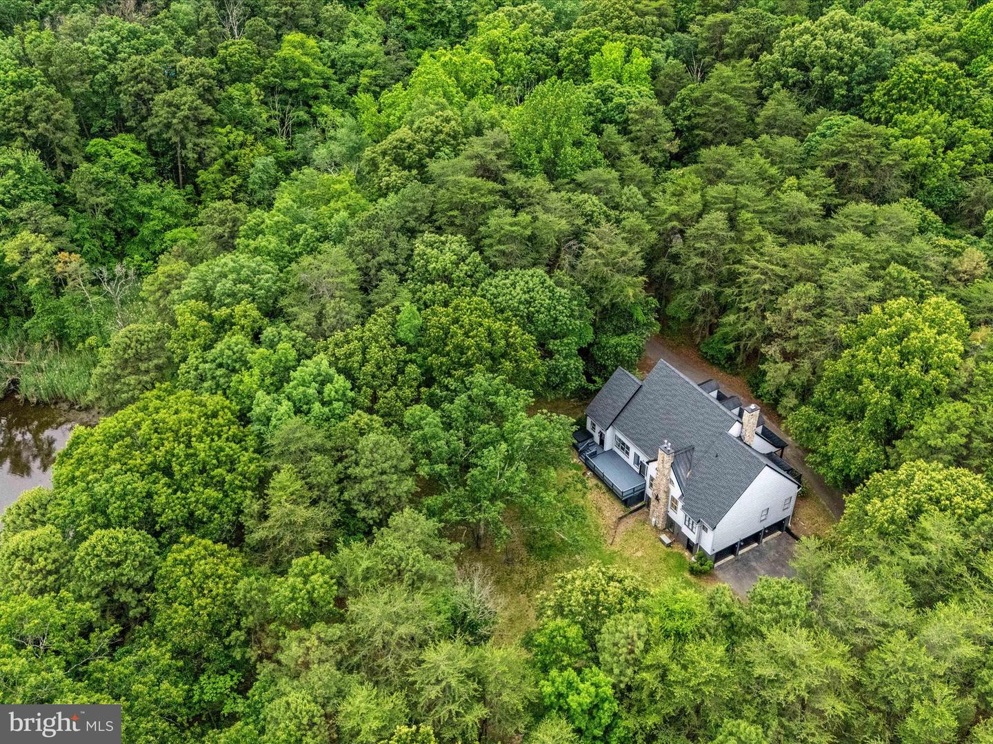 361 North Shore Rd