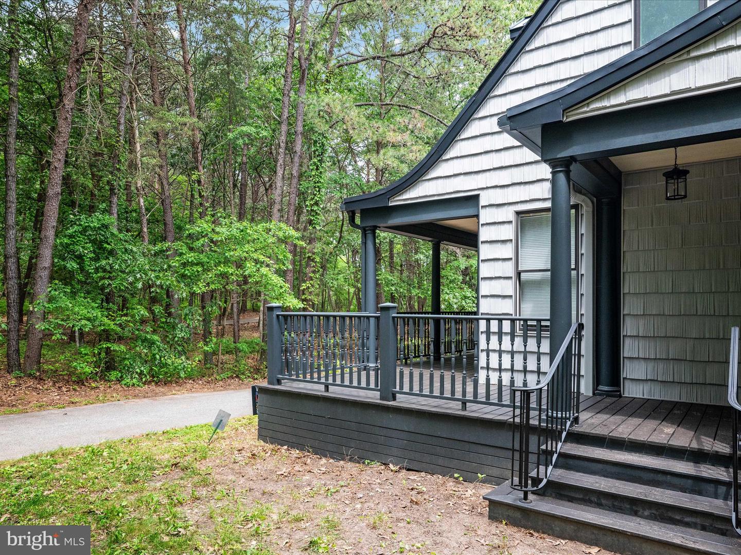 361 North Shore Rd