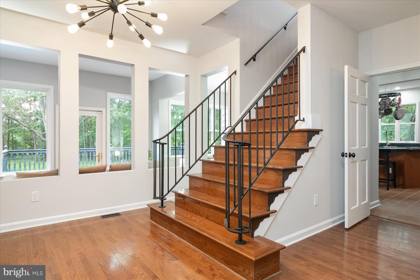 361 North Shore Rd