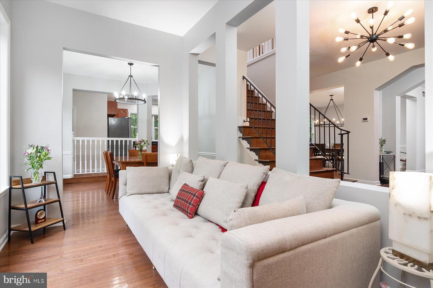 361 North Shore Rd