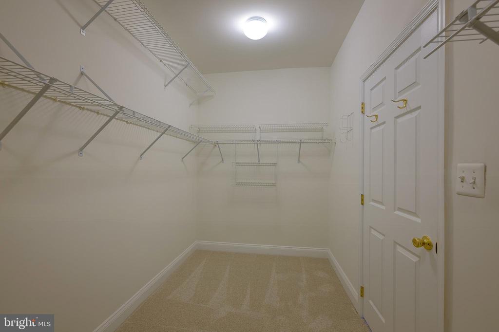 8713 CAPISTRANO WAY