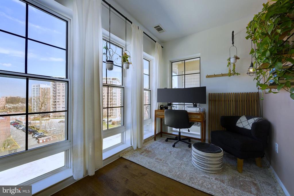 8045 NEWELL STREET Unit: 514