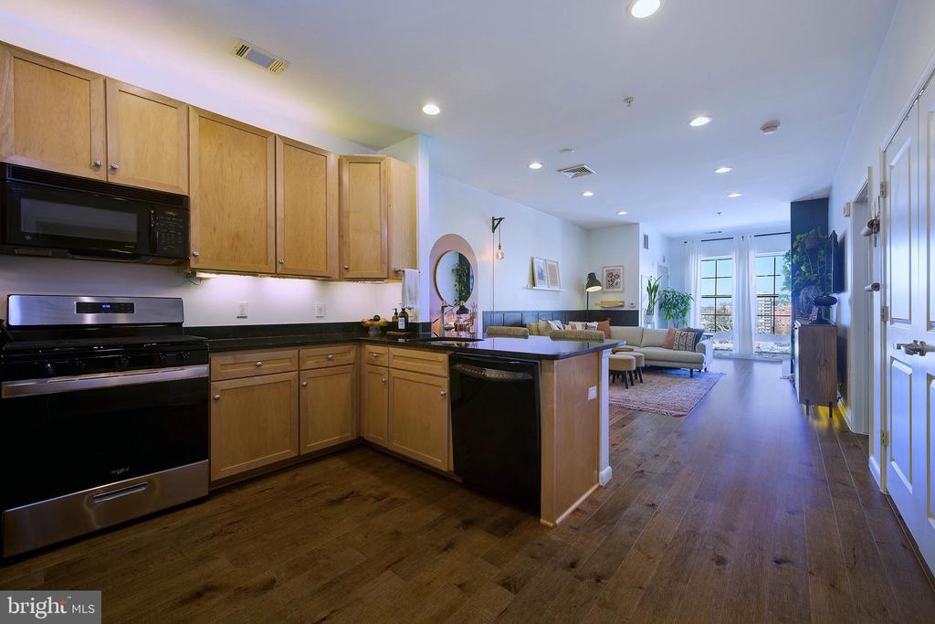 8045 NEWELL STREET Unit: 514