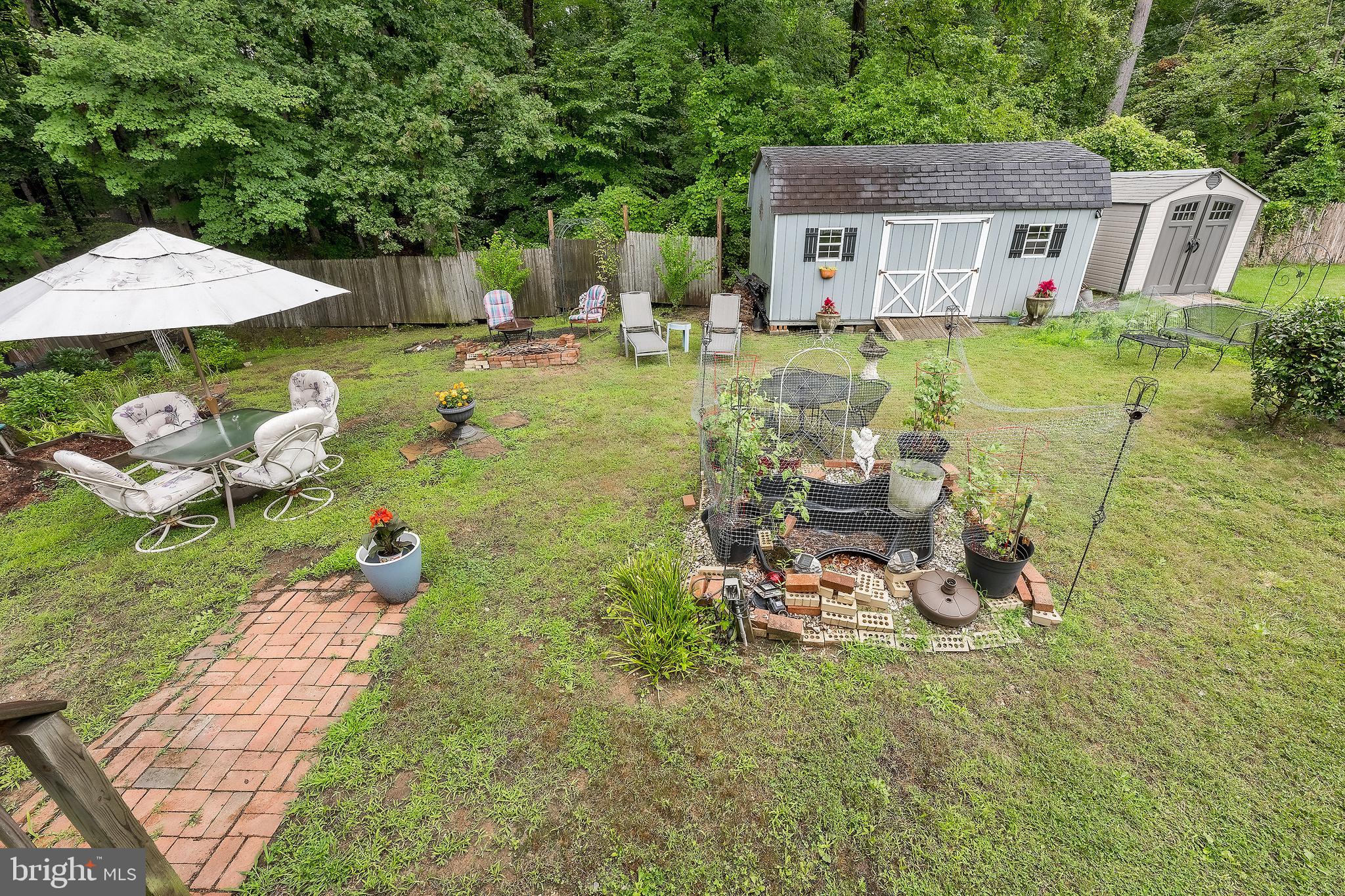 8915 Trapper LANE
