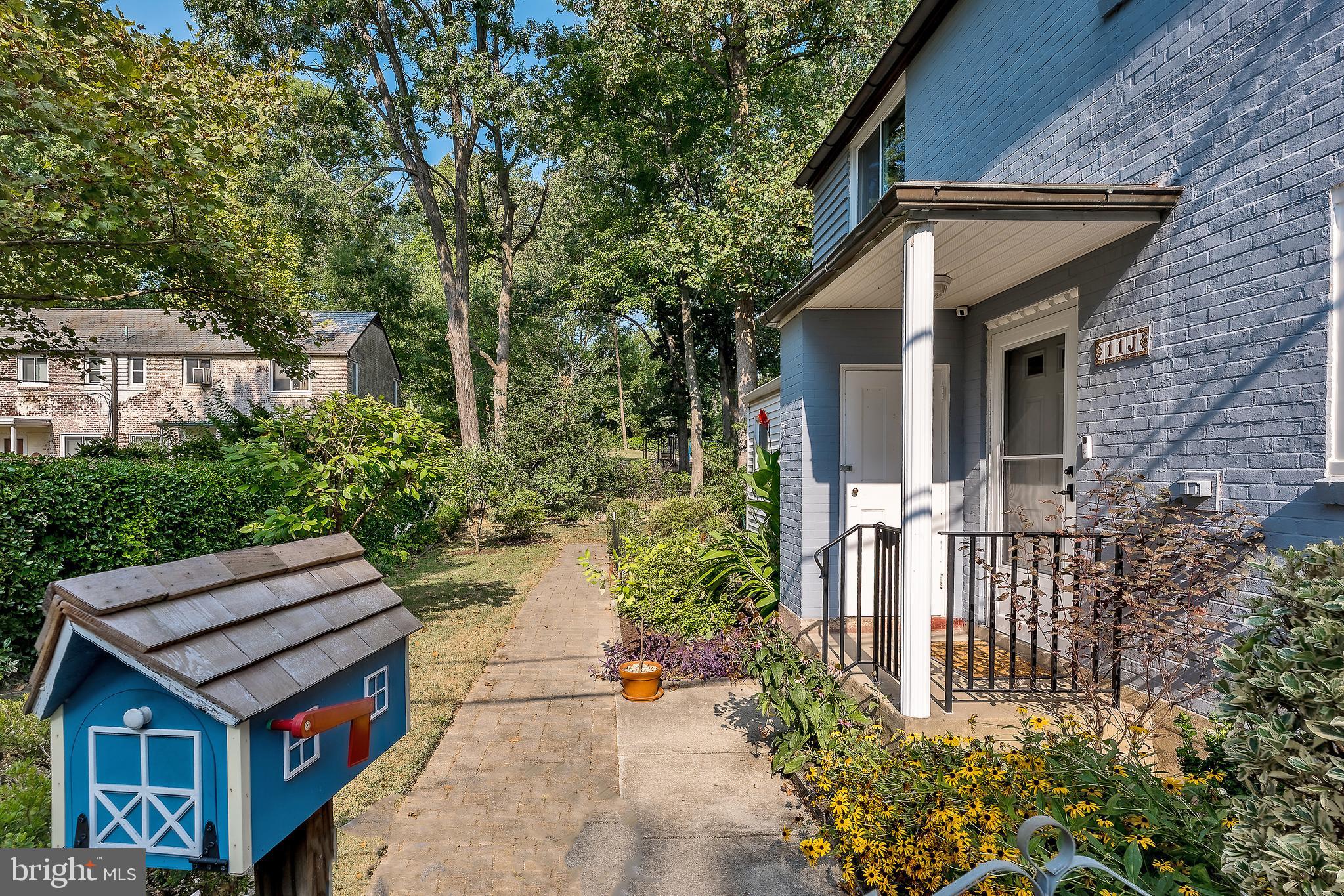 11 Ridge ROAD
