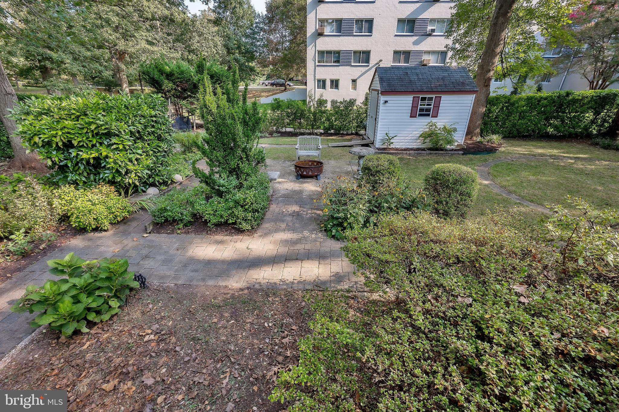 11 Ridge ROAD