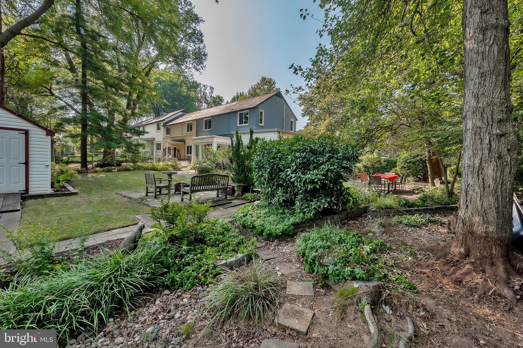 11 Ridge ROAD