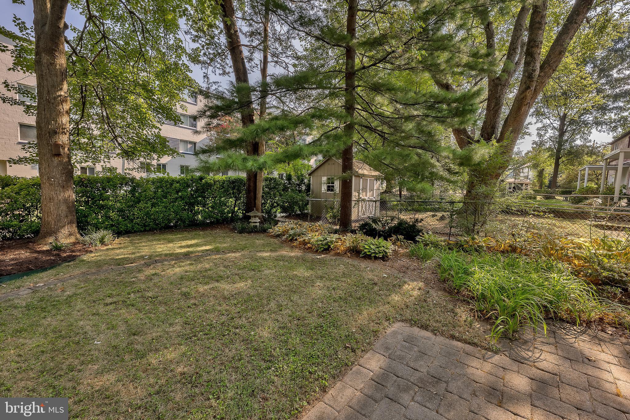 11 Ridge ROAD