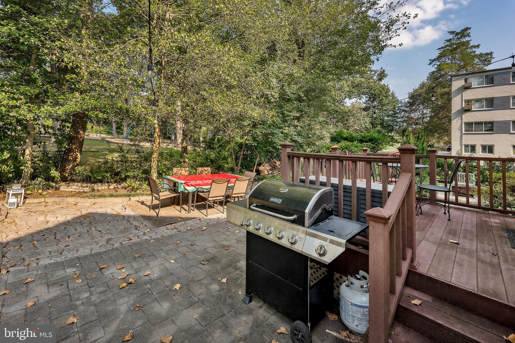 11 Ridge ROAD