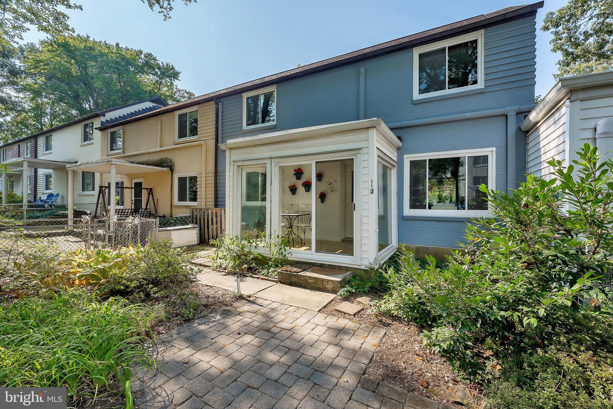 11 Ridge ROAD