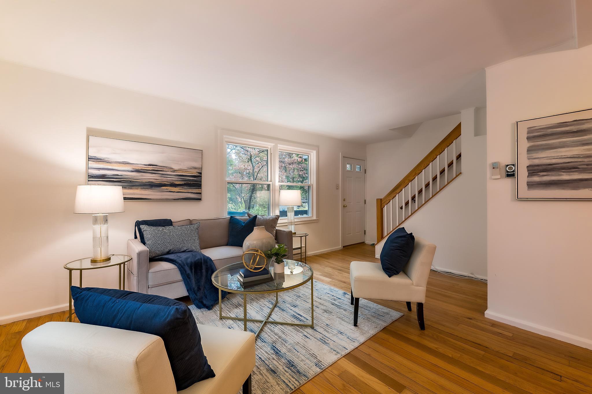 19 Hillside ROAD