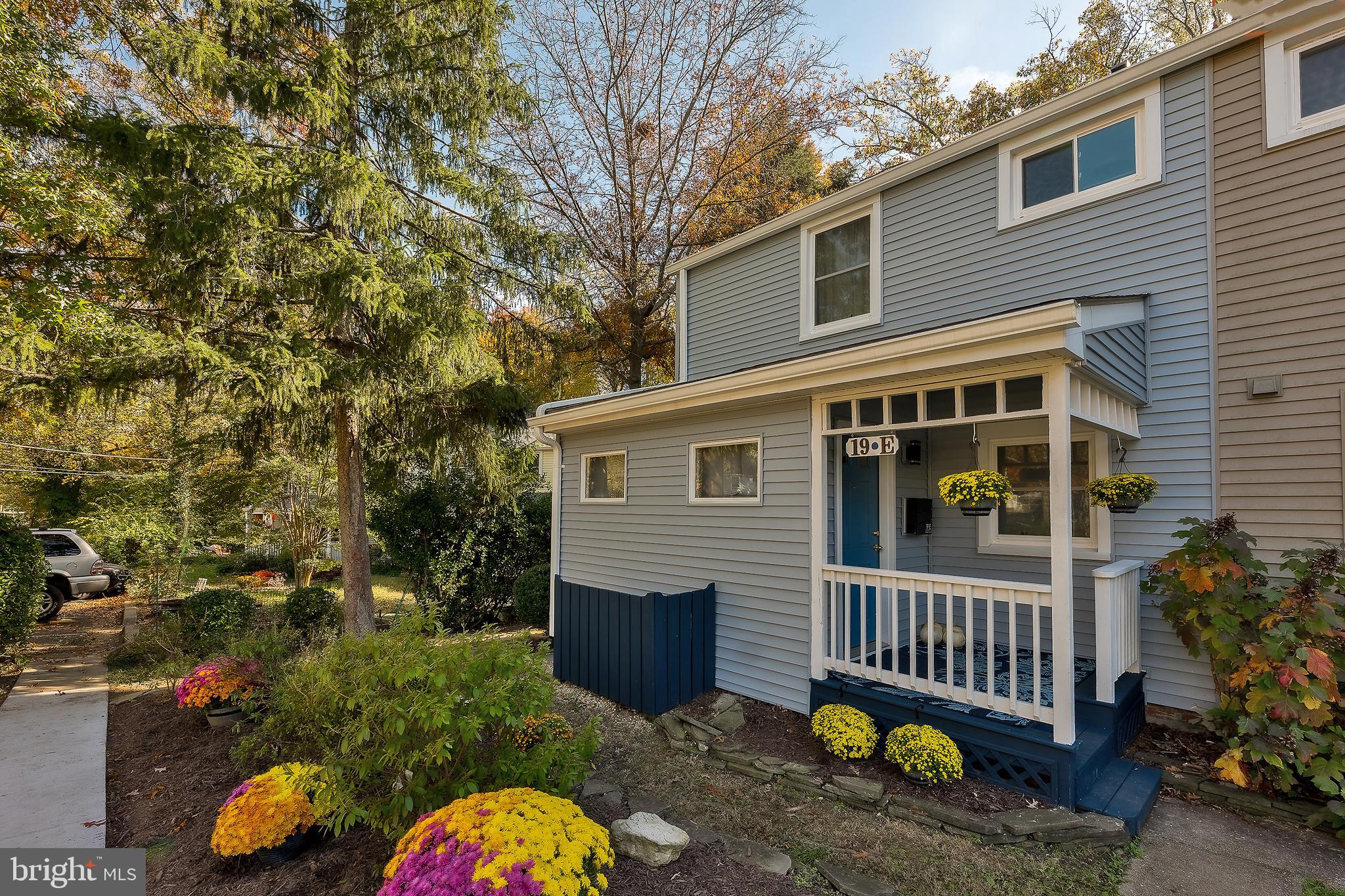 19 Hillside ROAD