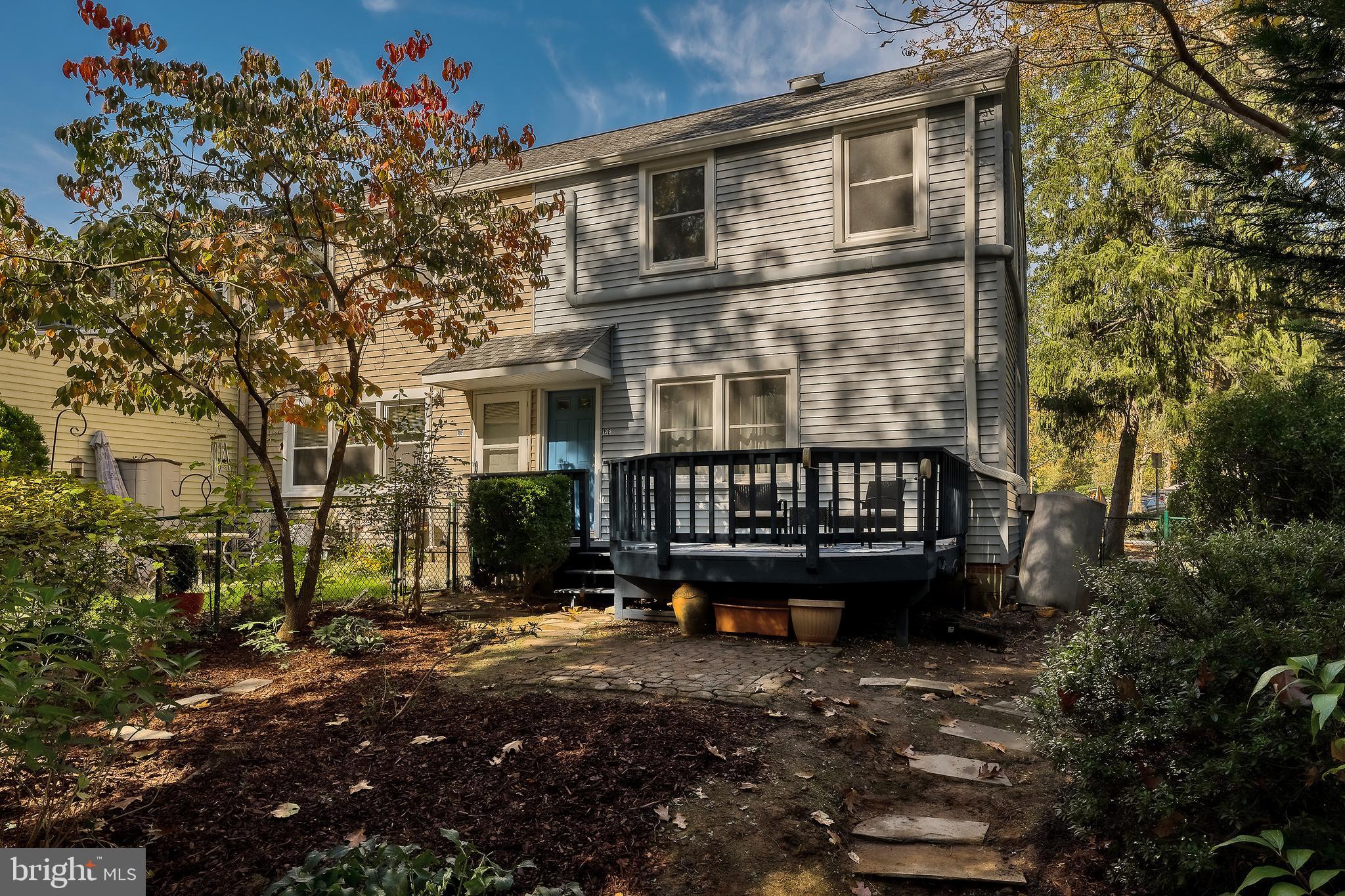 19 Hillside ROAD