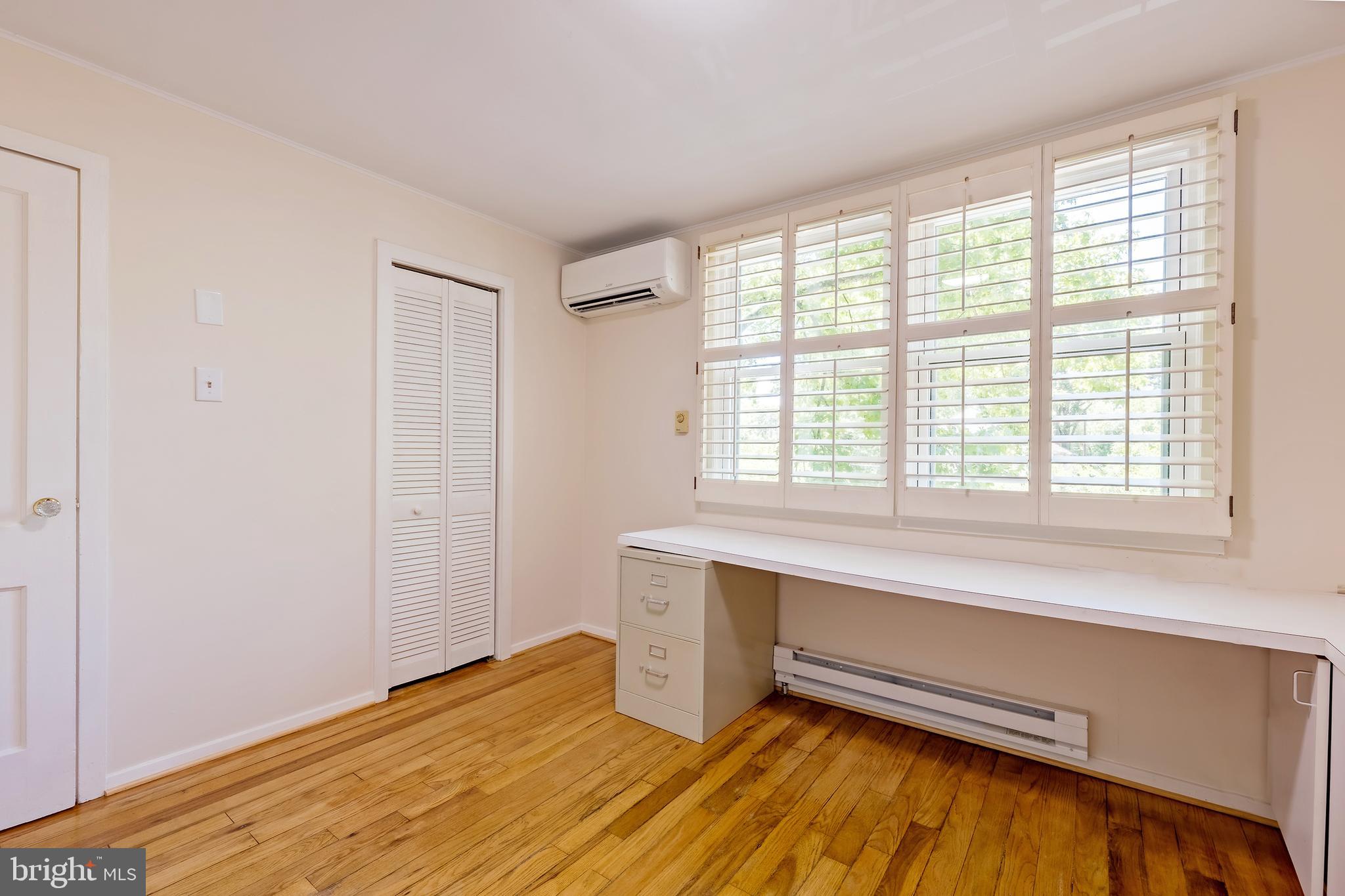 14-M Hillside Rd