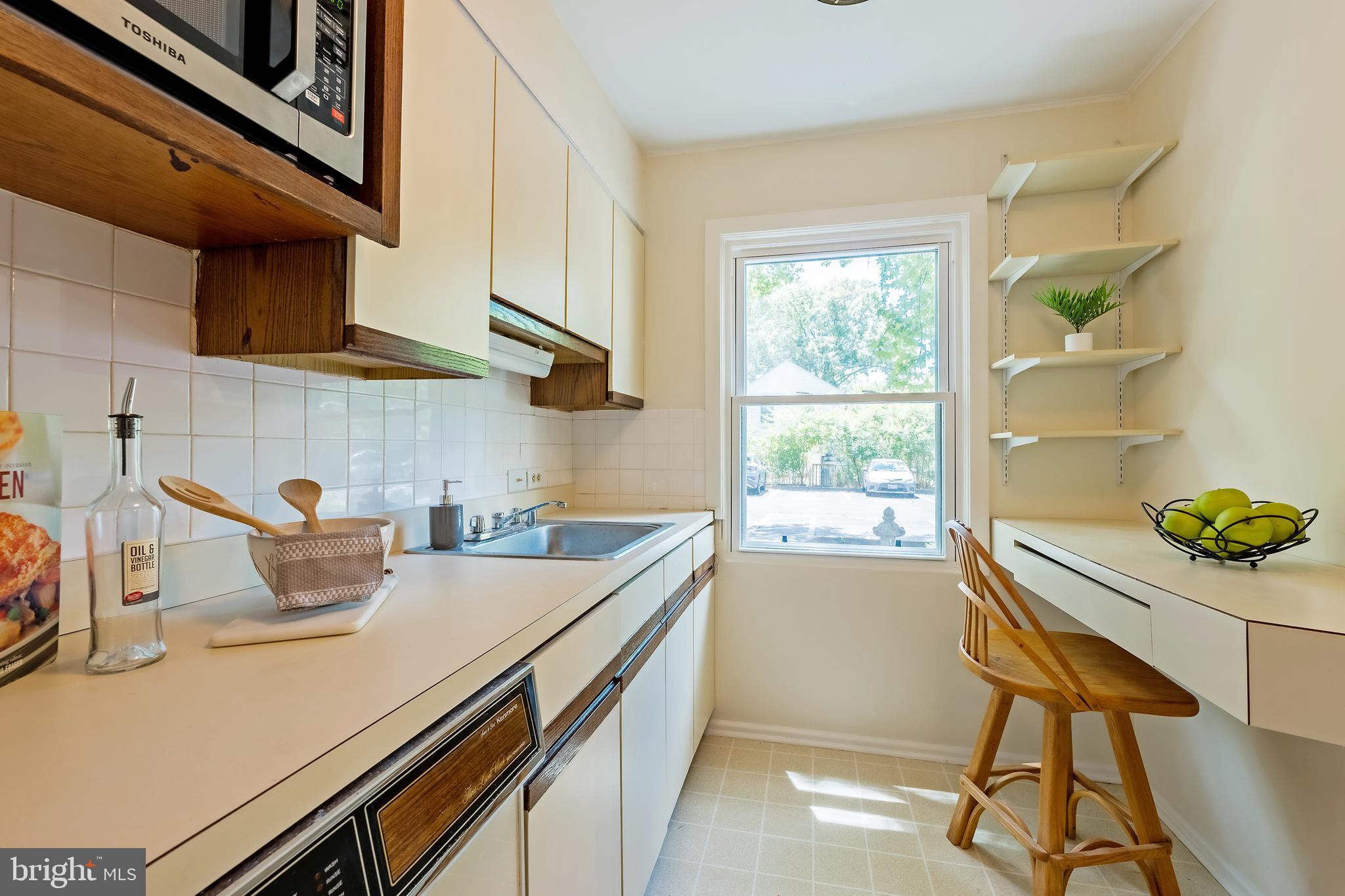 14-M Hillside Rd