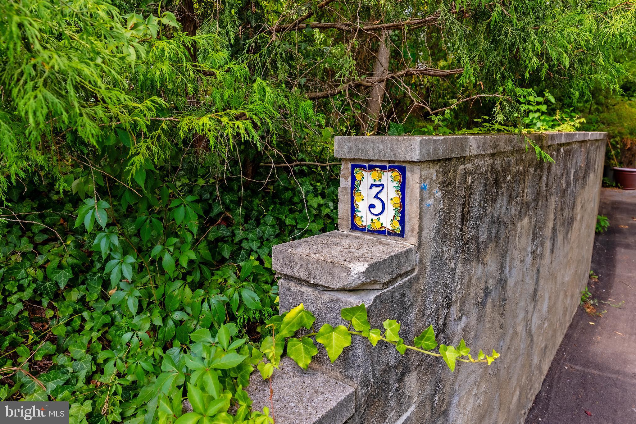 3 Forestway