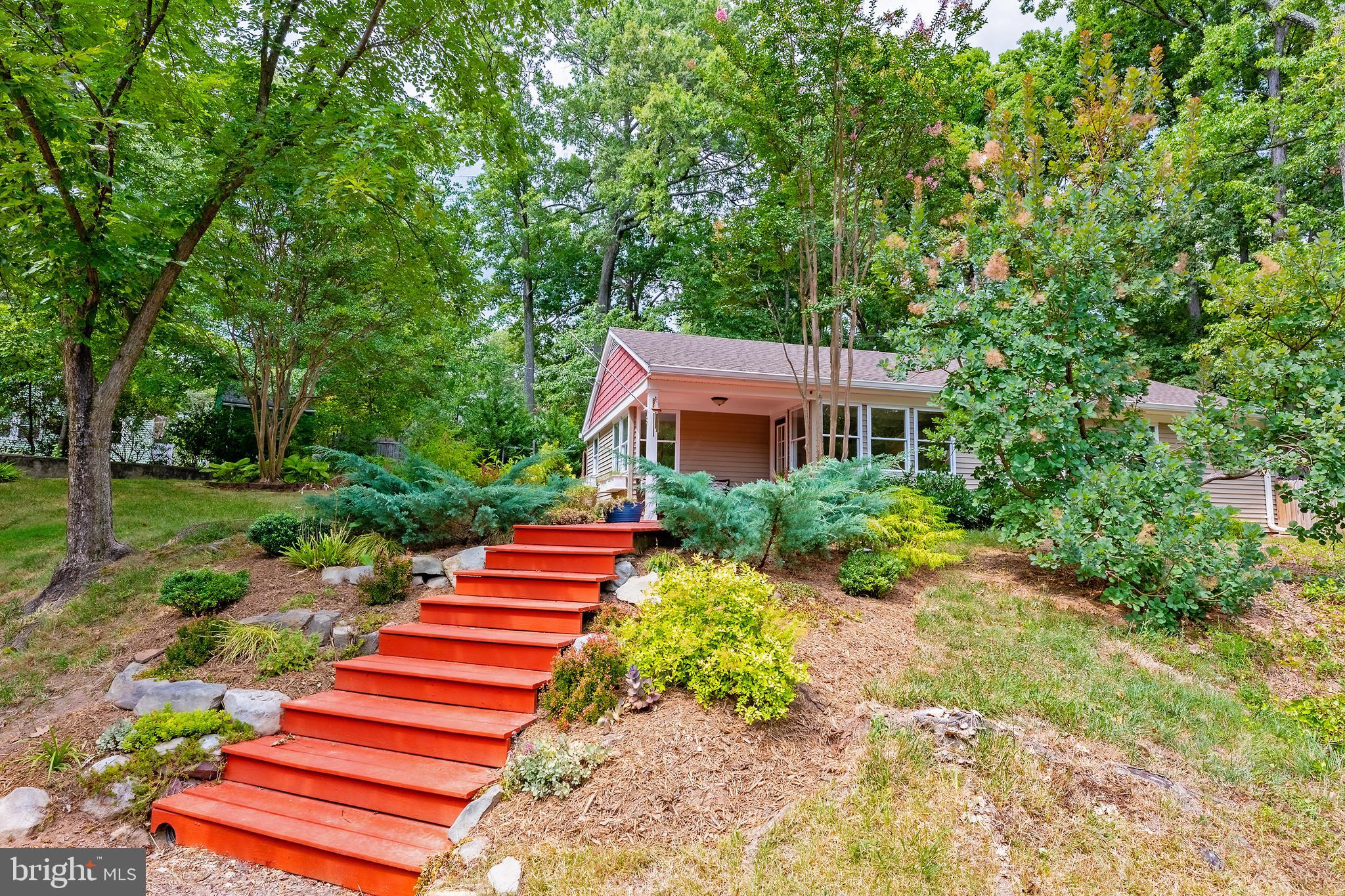 3 Forestway