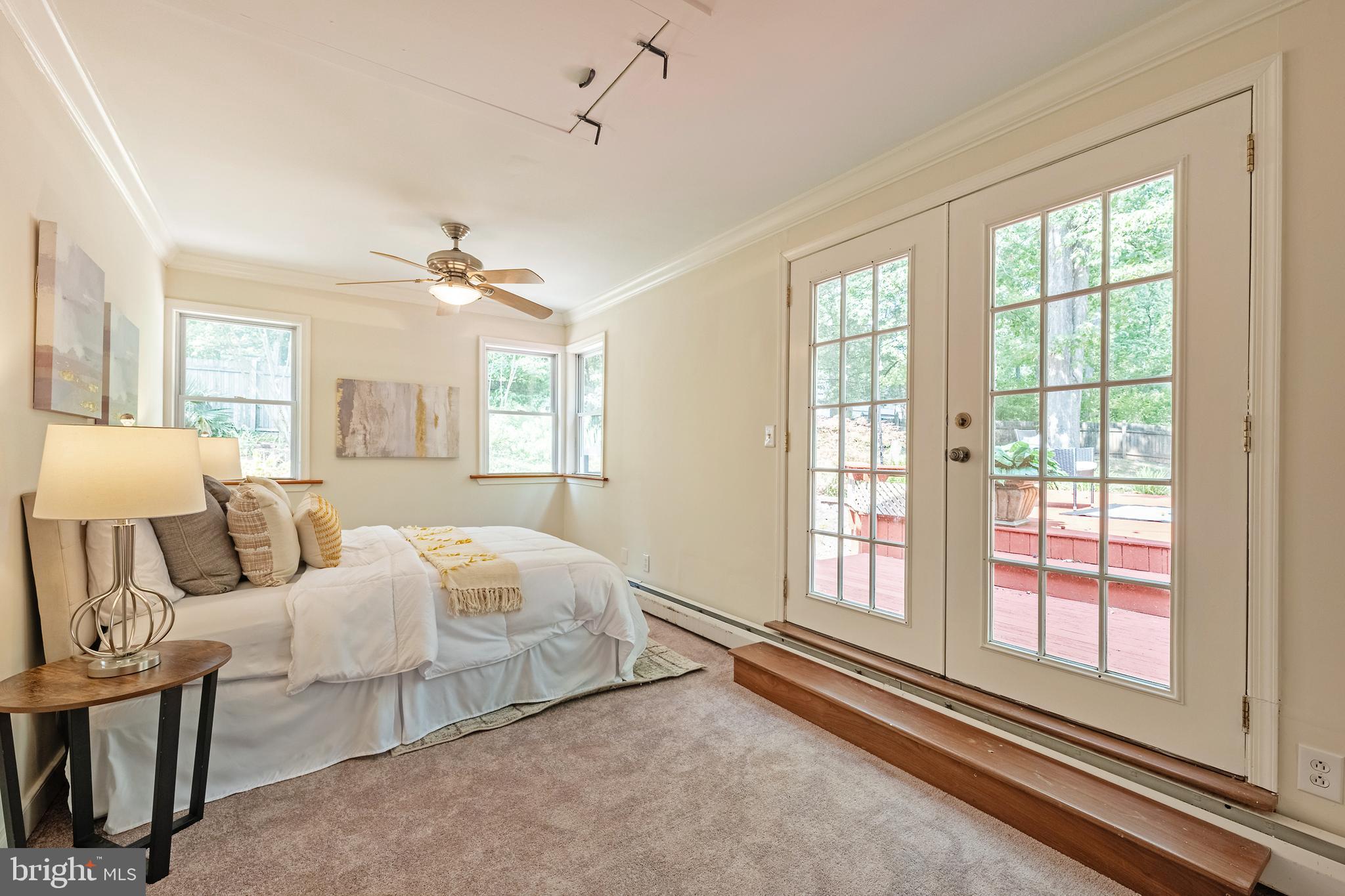3 Forestway