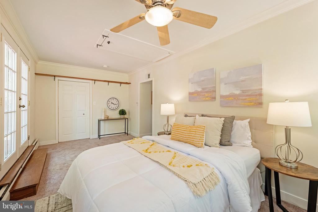 3 Forestway