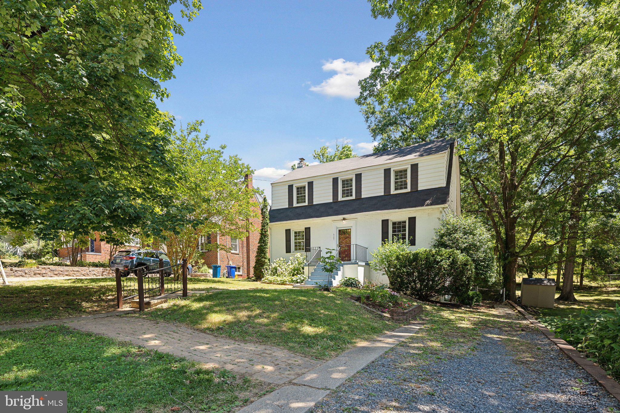 3121 Parkway